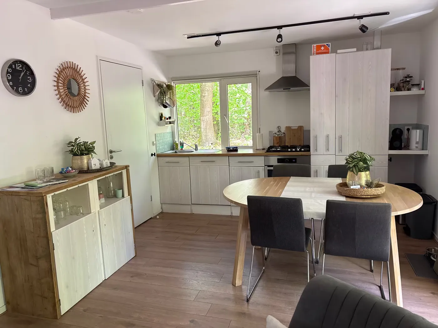 Keuken en eethoek van Chalet Groenrust